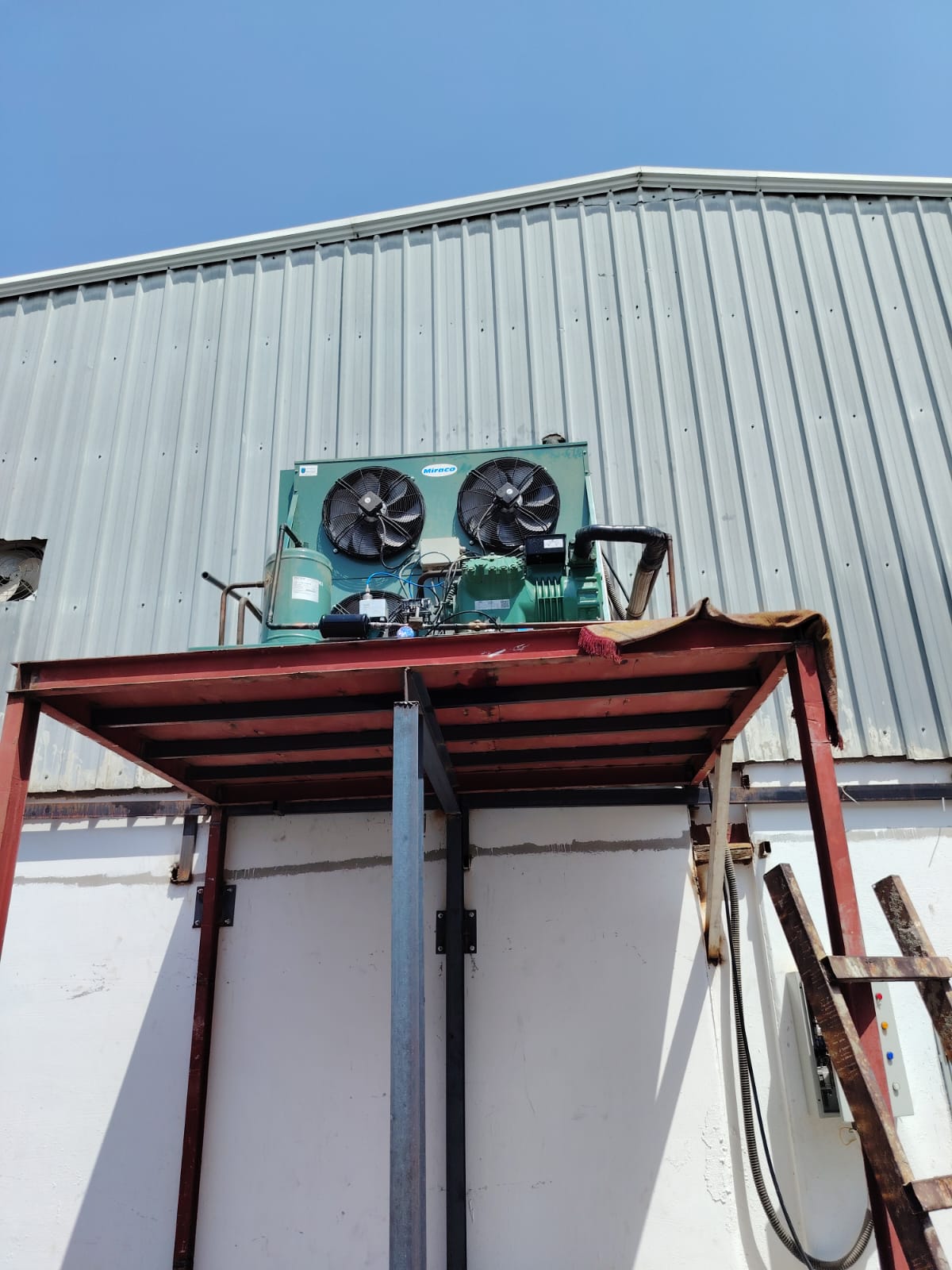 صيانة غرف تبريد